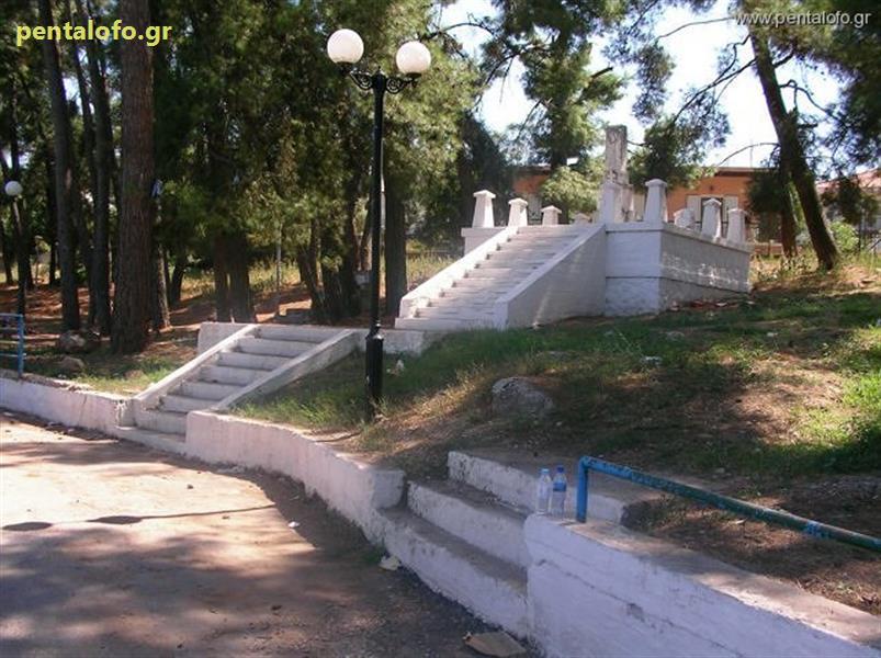 Φωτογραφία: Δασύλλιο, Άλσος Πενταλόφου