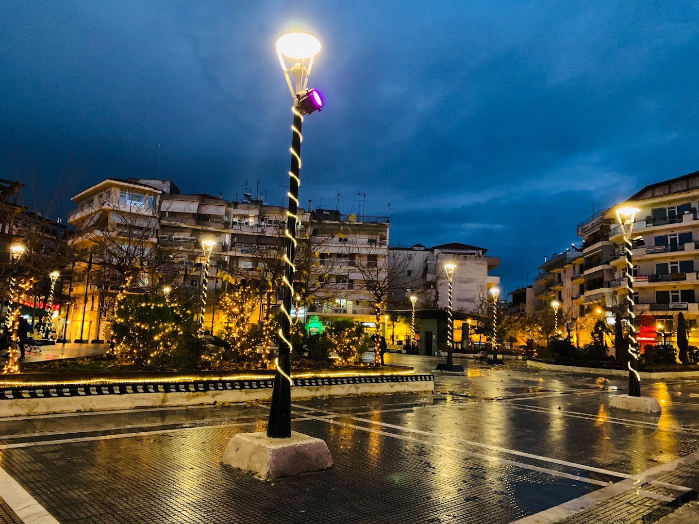 Φωτογραφία: Πλατεία Δημαρχείου, Κατερίνη