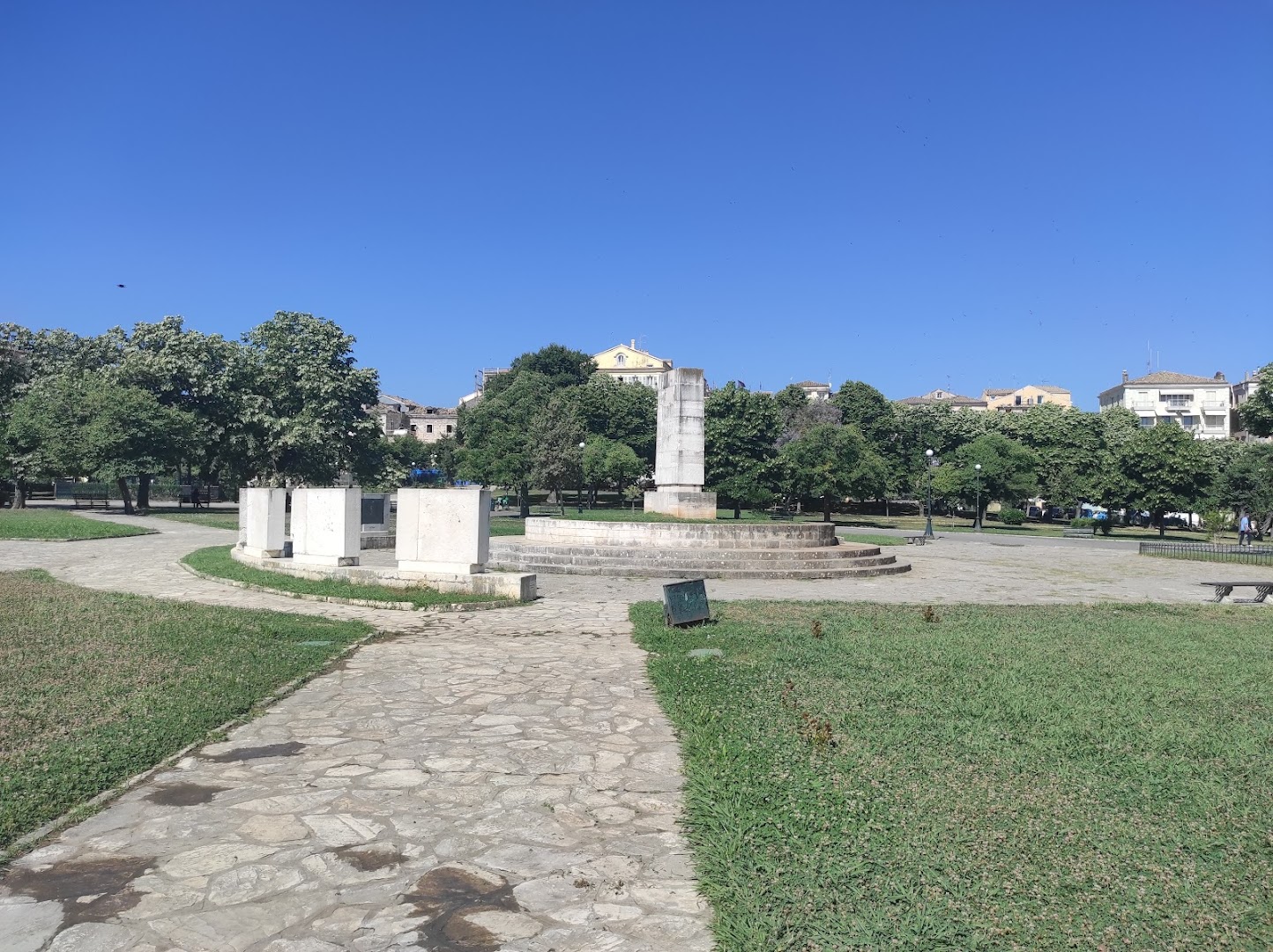 Φωτογραφία: Πλατεία Λεωνίδα Βλάχου