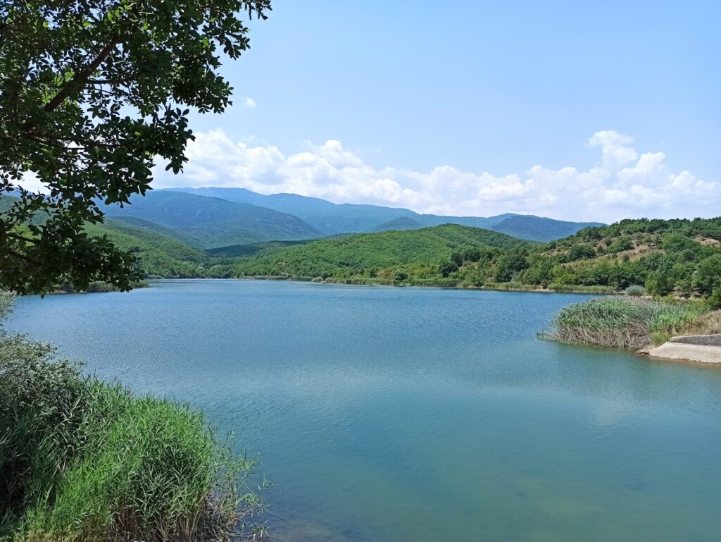 Φωτογραφία: Τεχνητή Λίμνη Μεταλλείου